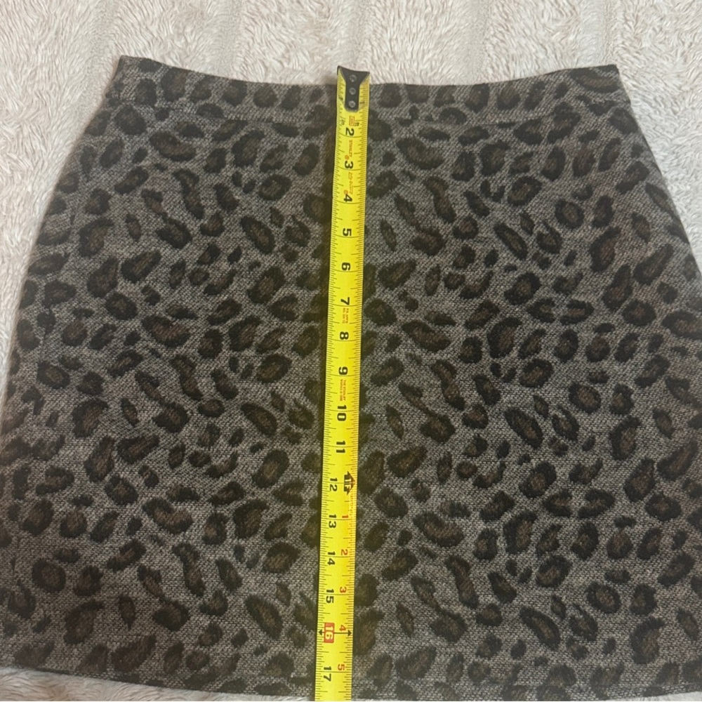 LOFT Black and Brown Animal Print Pencil Skirt - Size 6P - Picture 5 of 12